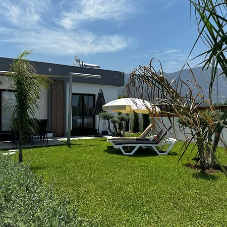 Blue Island 1 & 2 度假居